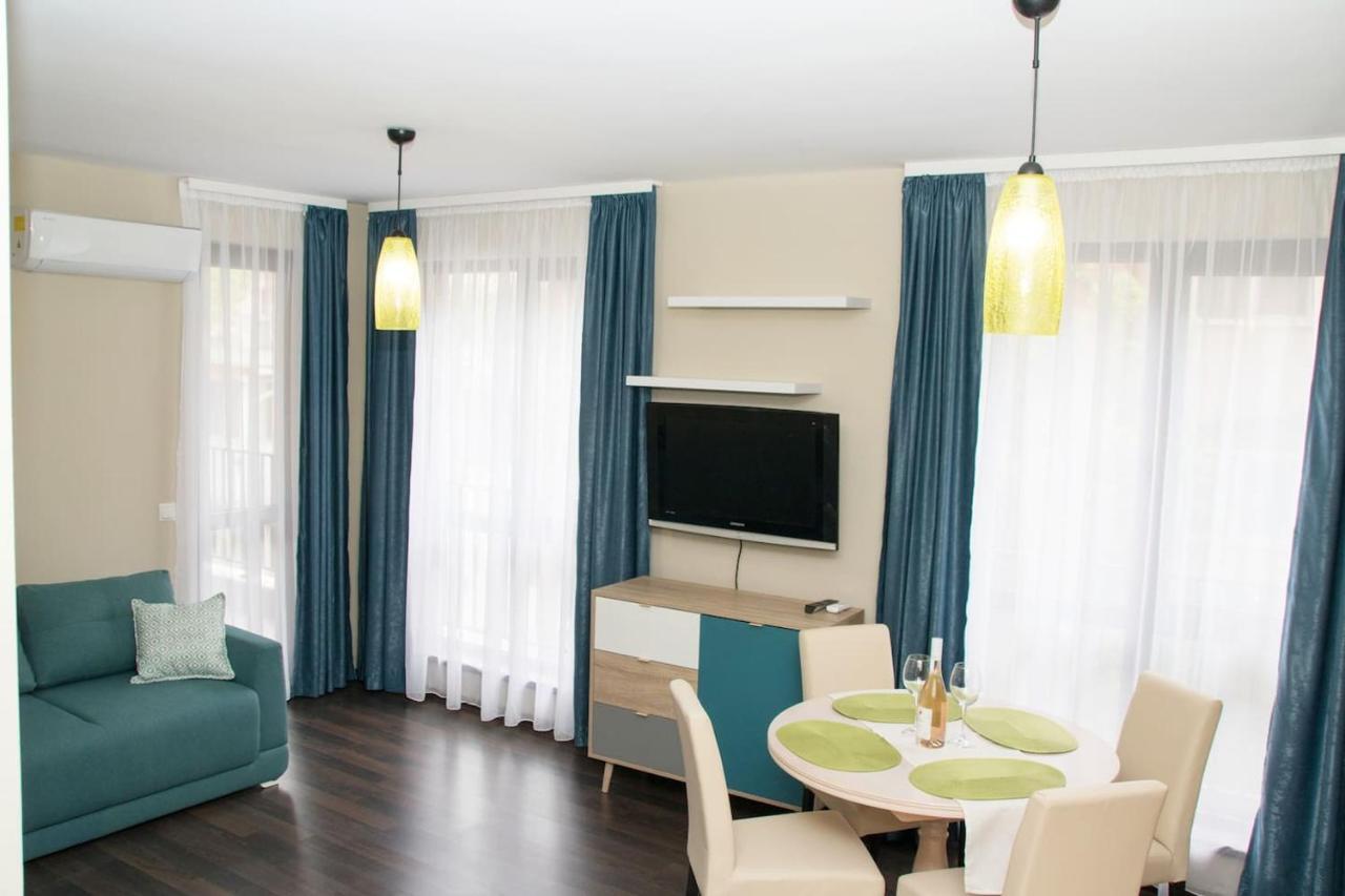 Sunshine Apartment Varna Esterno foto