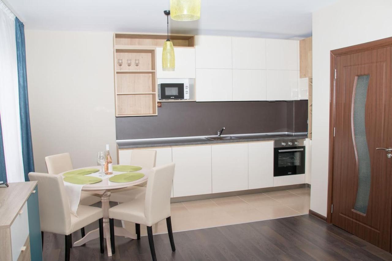 Sunshine Apartment Varna Esterno foto