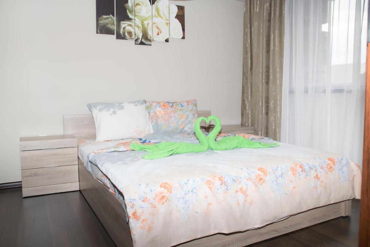Sunshine Apartment Varna Esterno foto